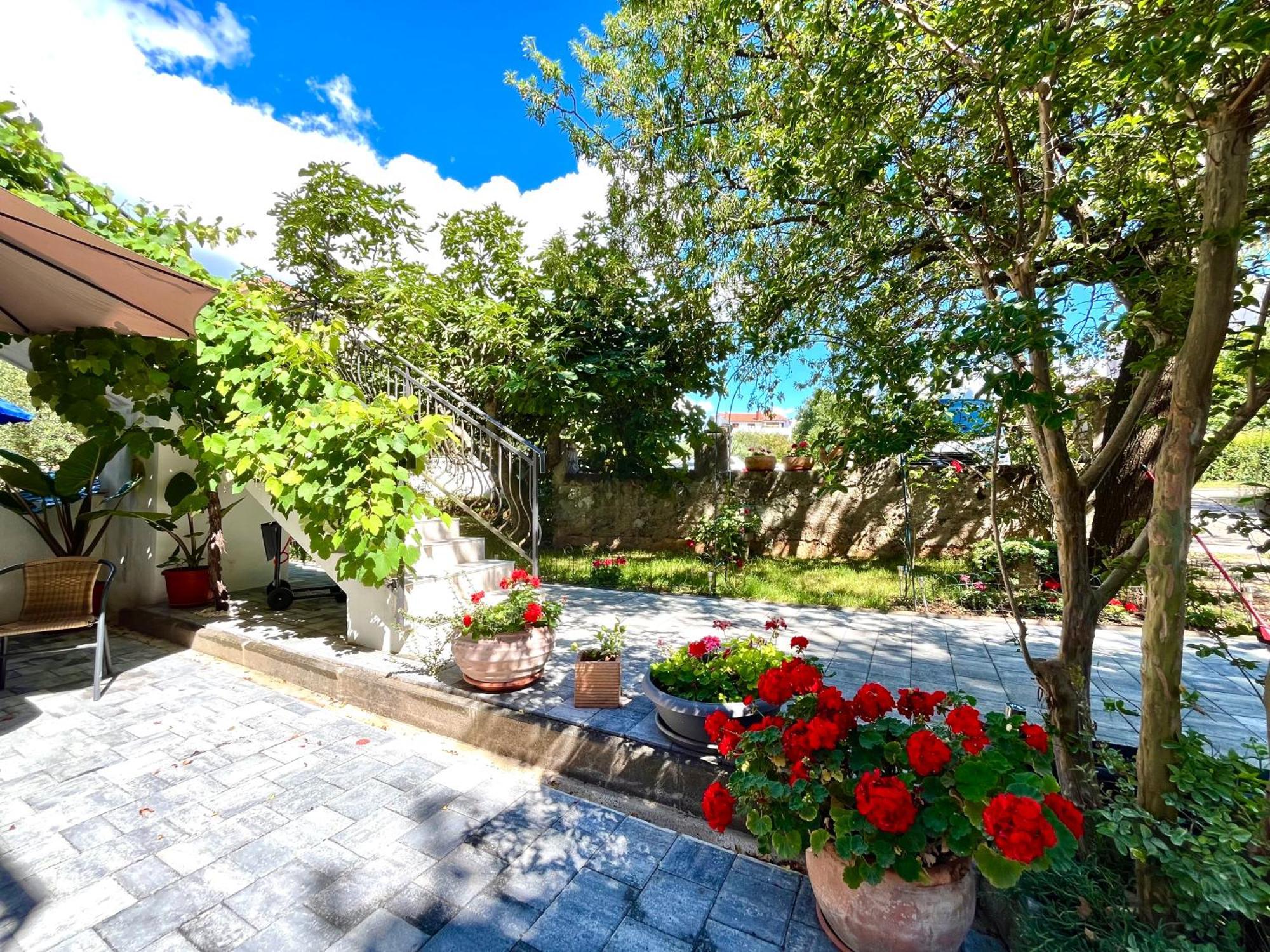 Apartment Spacious In 1 Bedroom Poreč